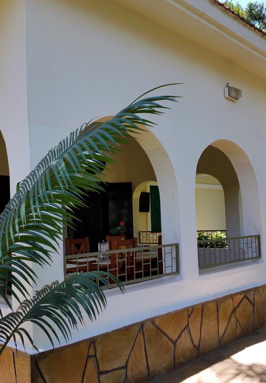Villa Jamboland-Diani Diani Beach Exterior foto